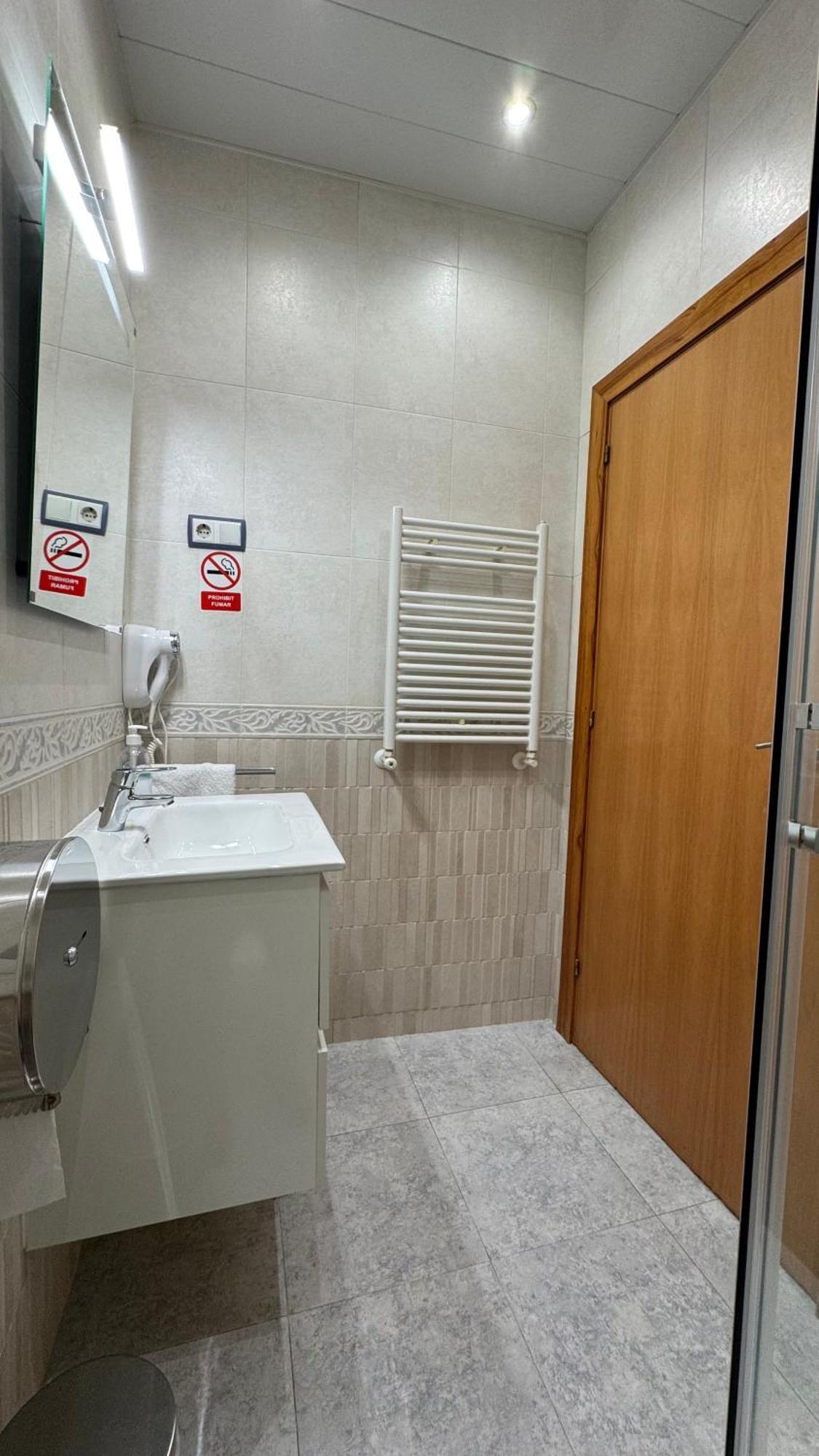 Hostal Madrazo Barcelona Kültér fotó
