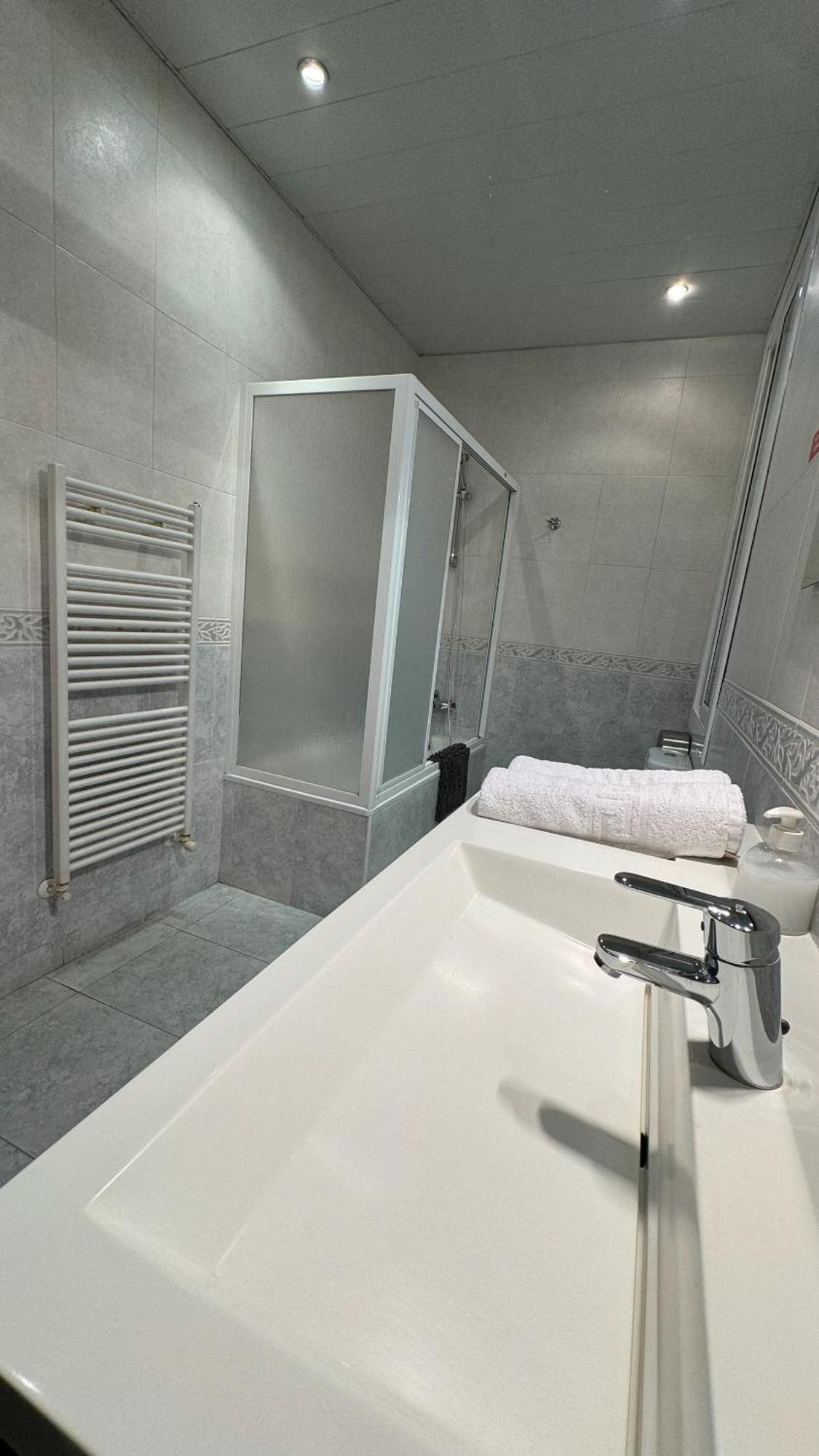 Hostal Madrazo Barcelona Kültér fotó