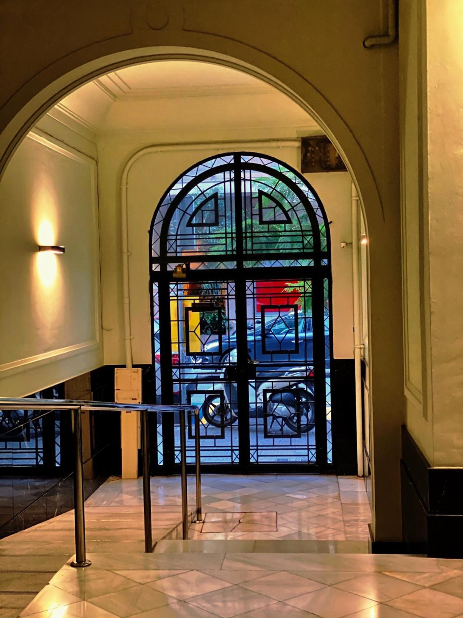 Hostal Madrazo Barcelona Kültér fotó